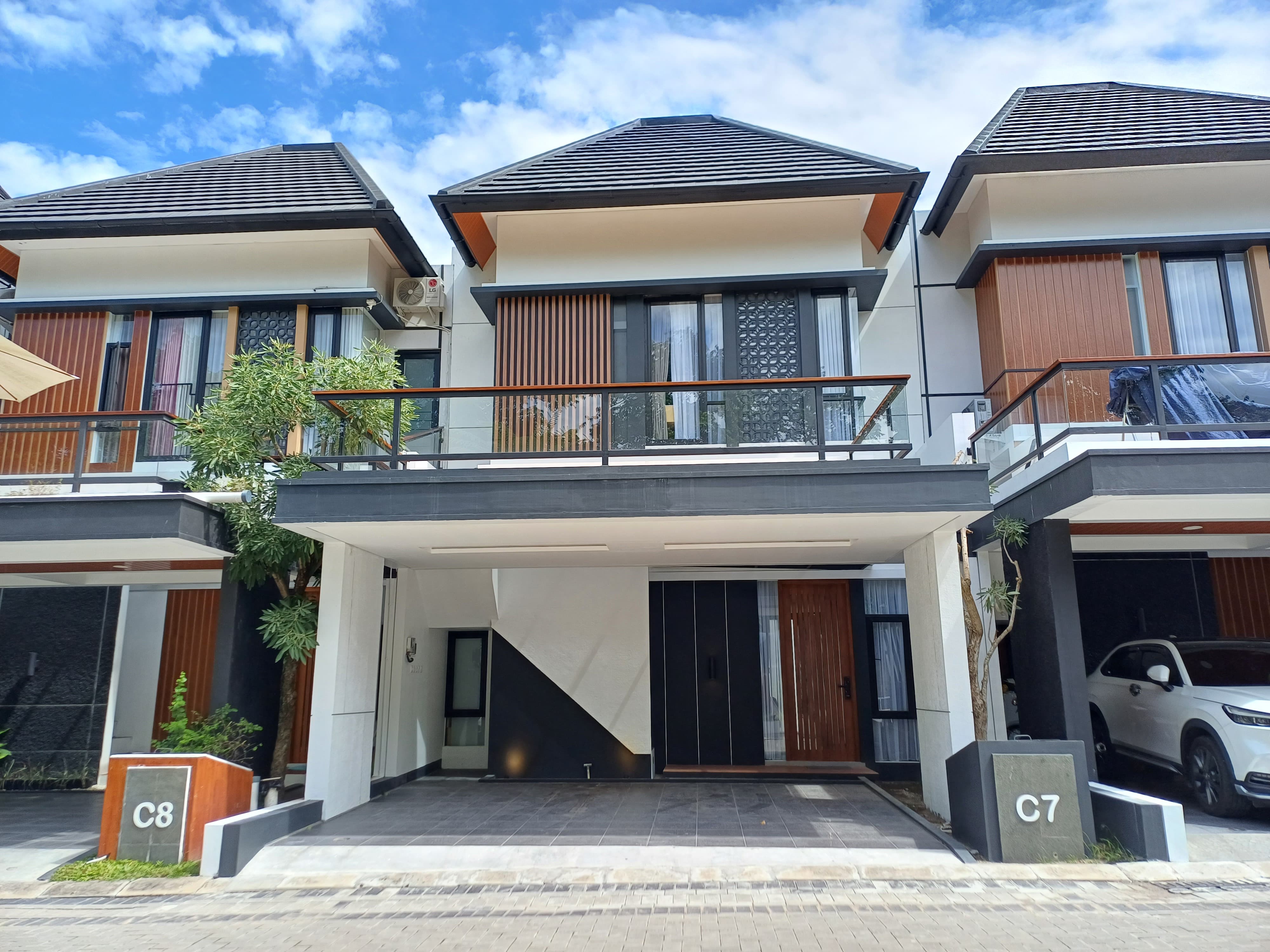 Arkadia Townhouse Maguwo 1