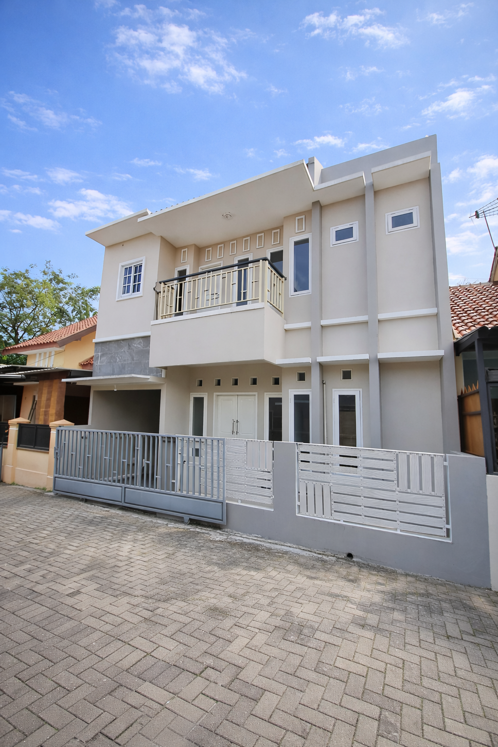 Rumah Dalam Kota Jogja Dekat Malioboro SHM Siap Huni Strategis