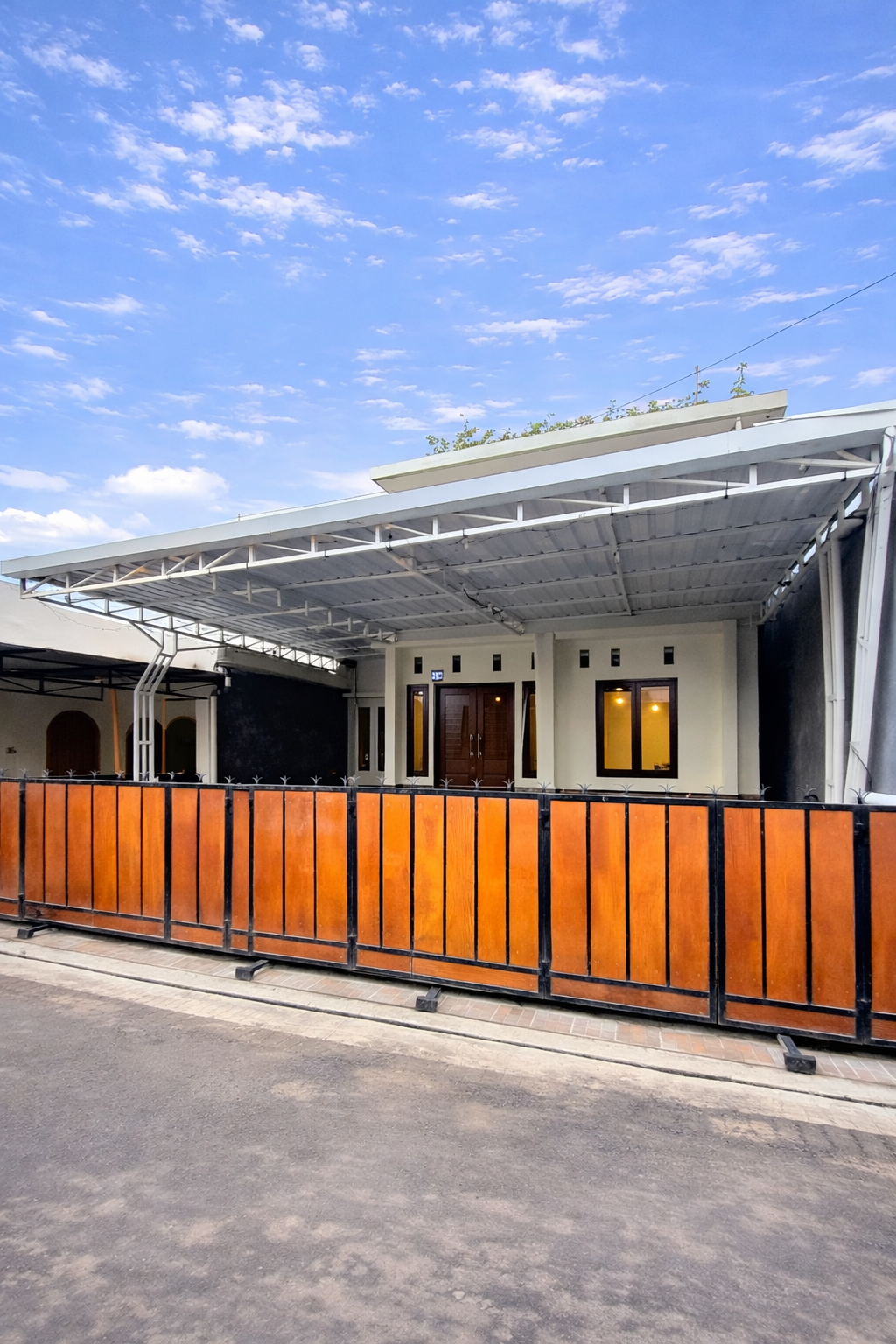 Rumah Kost Jogja Dekat UGM Full Isi SHM Passive Income