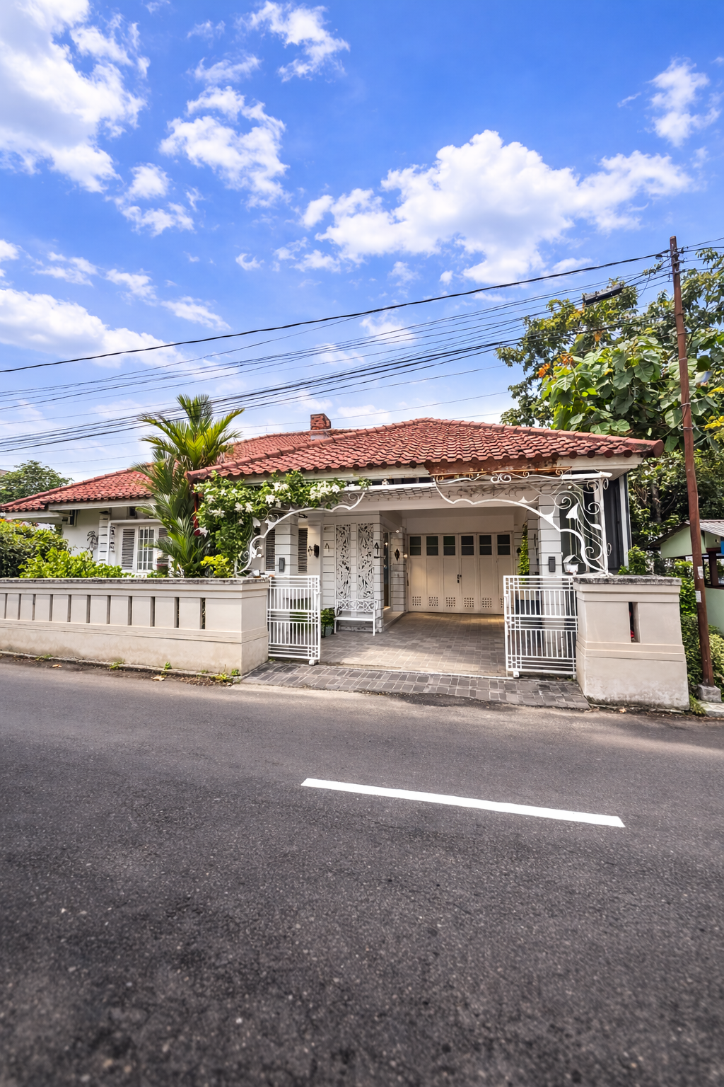 Rumah Mewah Bantul Lahan Luas Dekat Kids Fun Piyungan