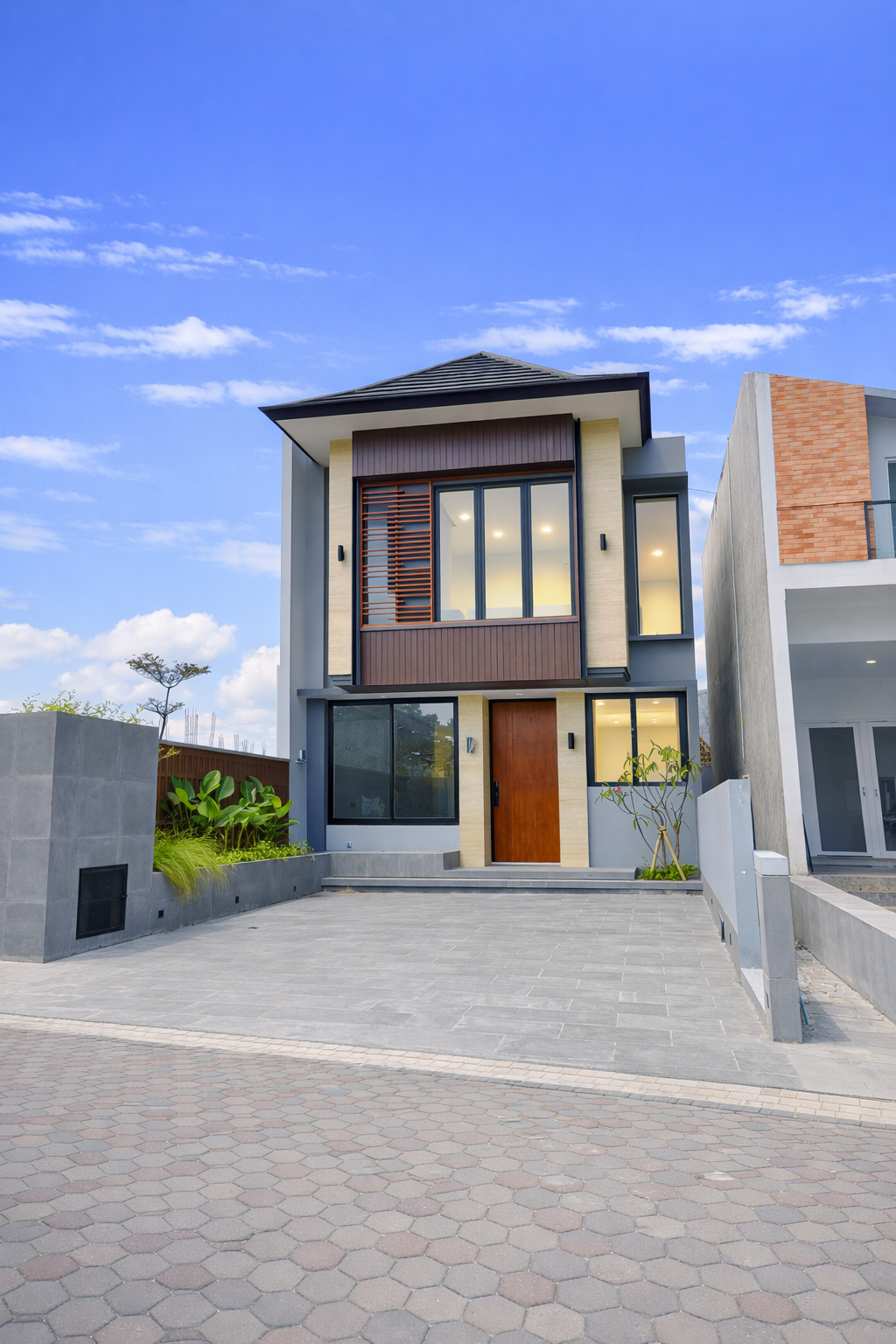 Rumah Mewah Jalan Kaliurang Km 9 Dekat Kampus UGM & UII