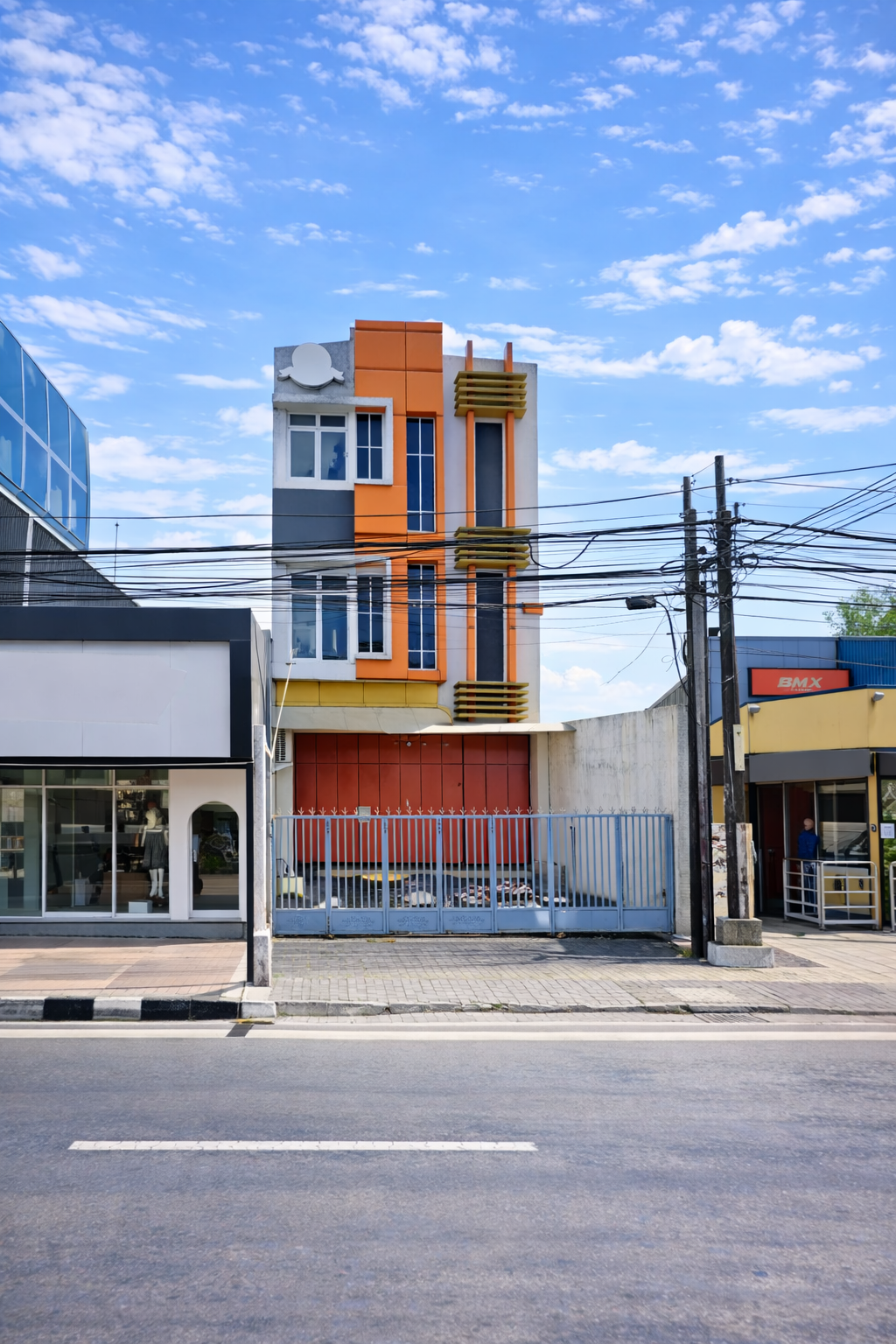 Ruko 3 Lantai Sleman Dekat Ambarukmo Plaza Lokasi Premium