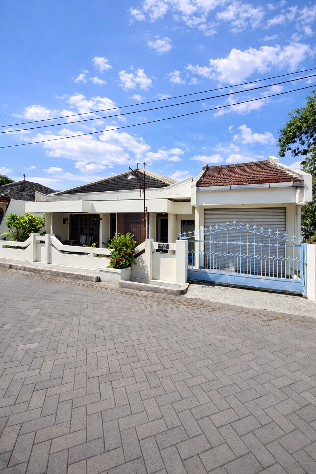 Rumah Luas di Nogotirto Sleman 5 Kamar Tidur Dekat RSA UGM