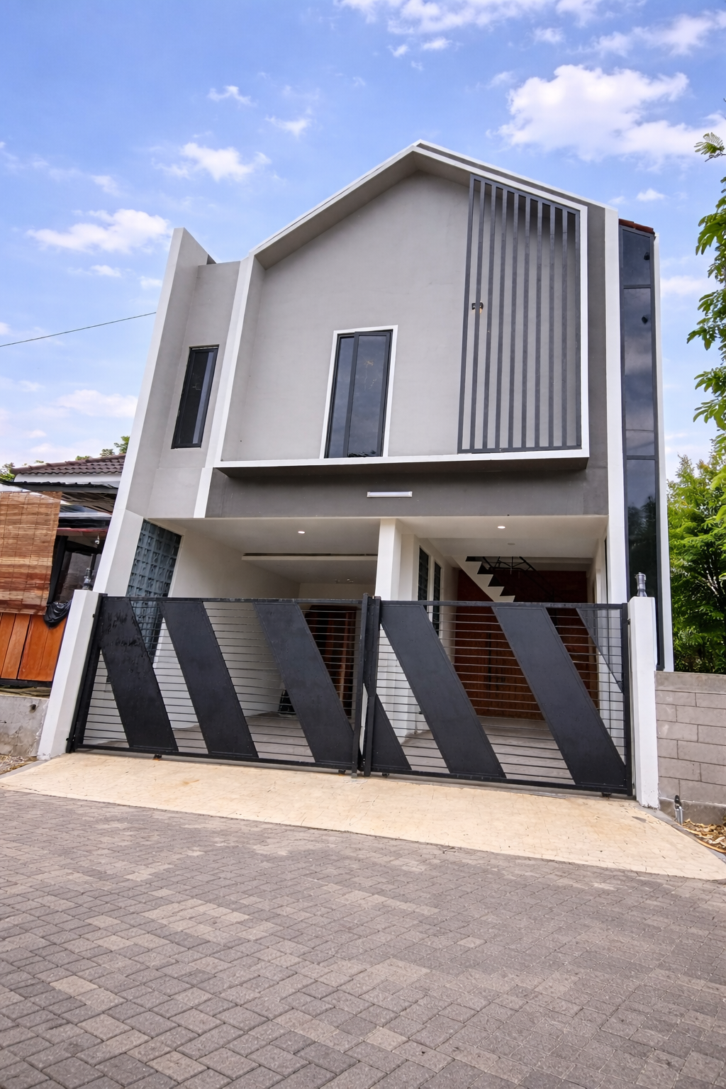 Rumah Kost 10 Kamar di Jalan Magelang Sleman Pasif Income Tinggi