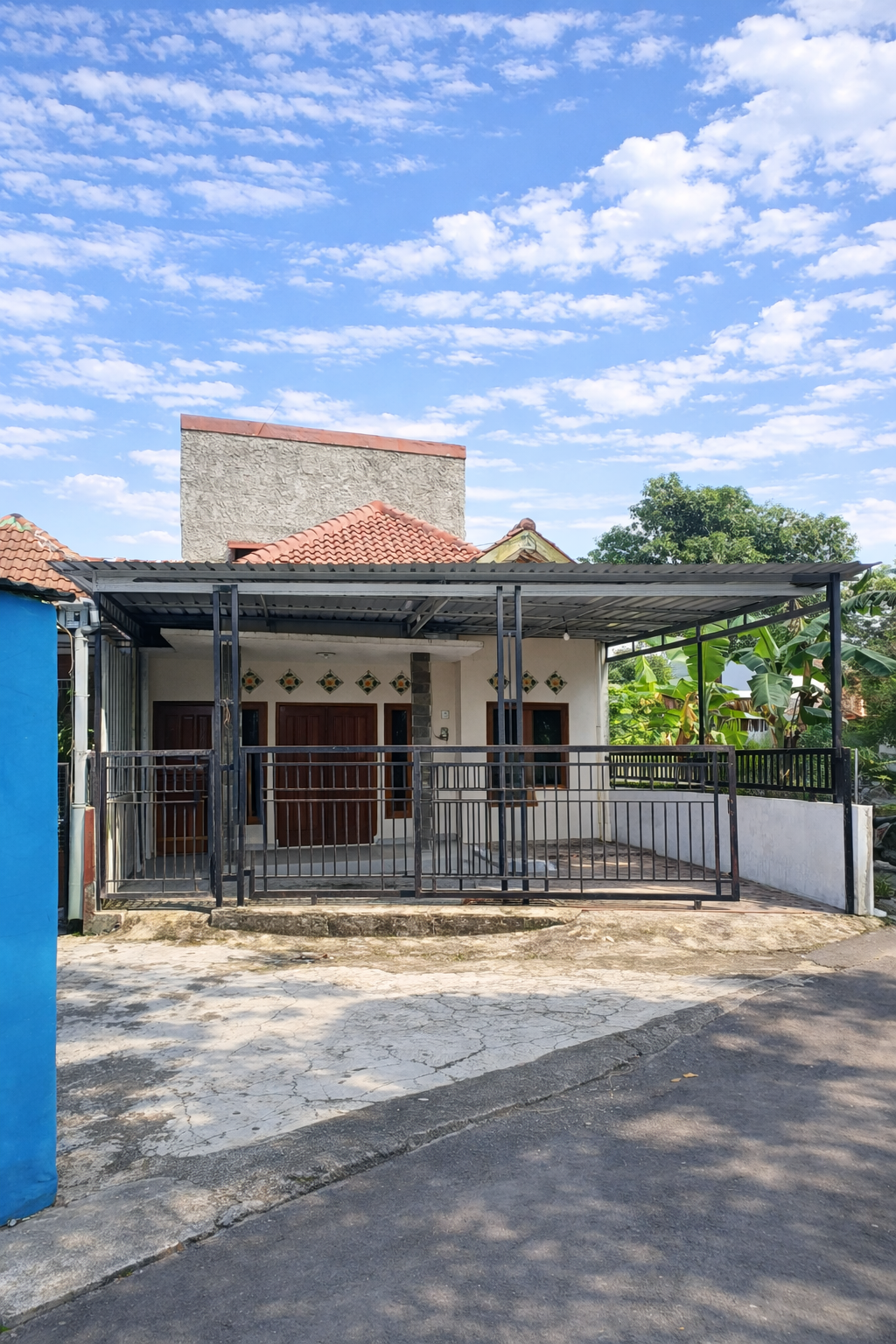 Rumah Tanah Luas Purwomartani 800 Juta 3 Kamar Tidur