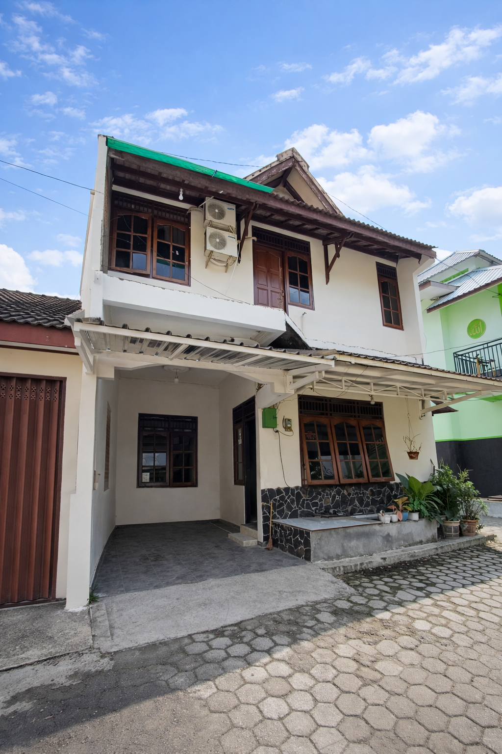 Rumah 2 Lantai 5 Kamar 800 Jutaan dekat Kids Fun