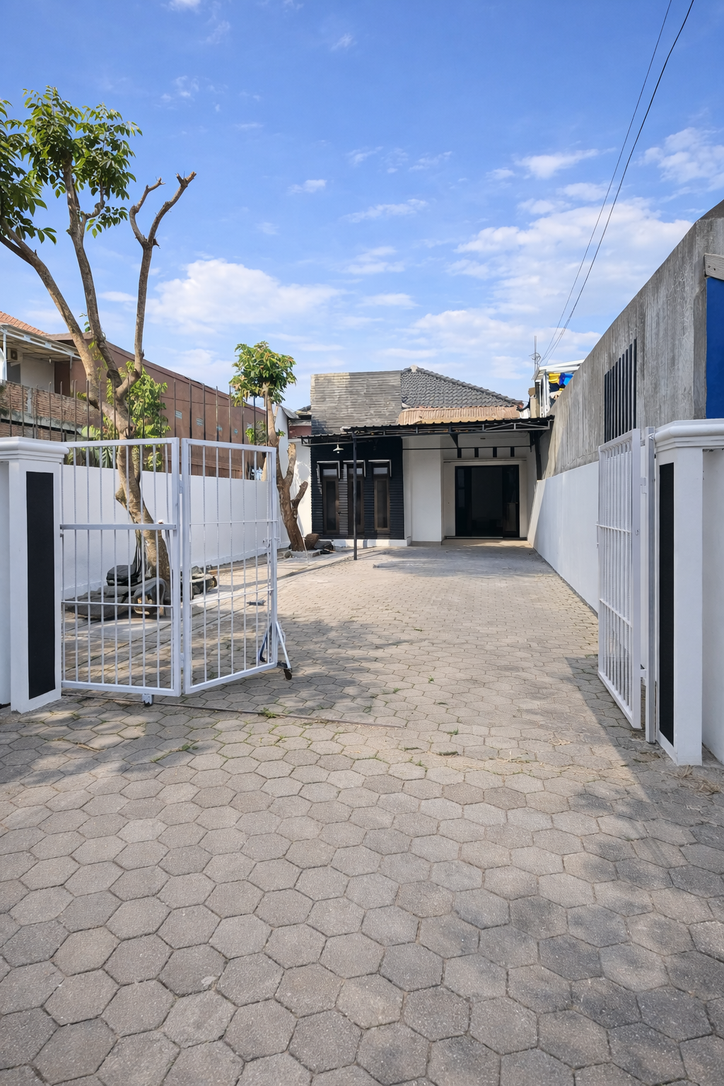 Cocok Untuk Villa! Rumah Luas di Condongcatur dekat Pakuwon Mall