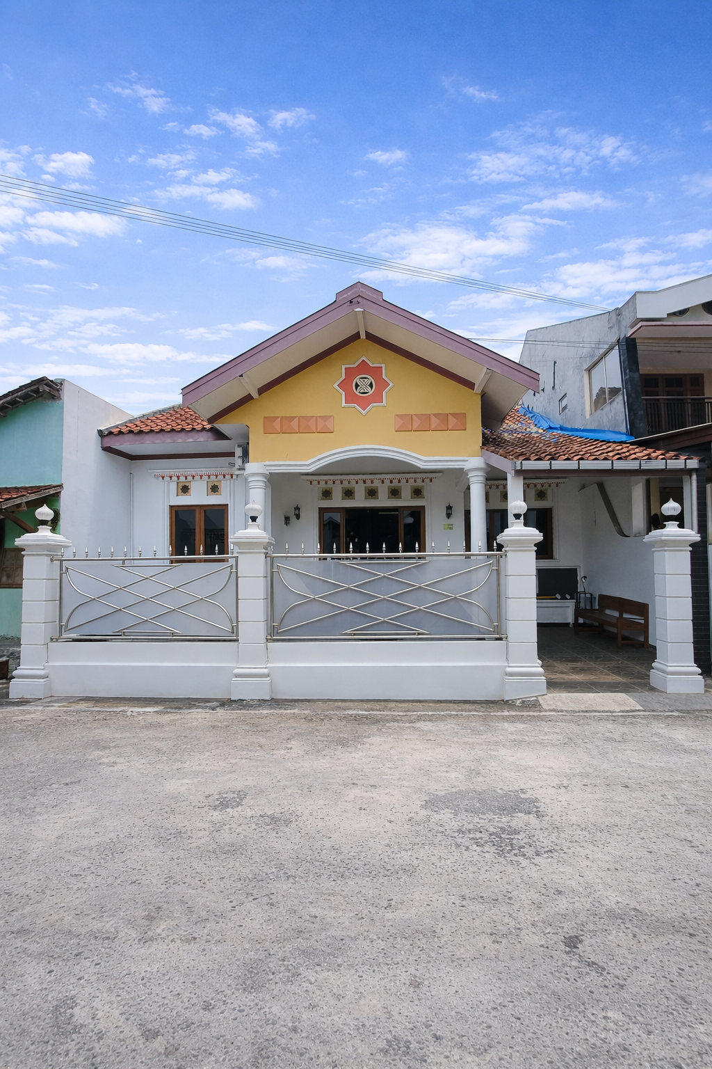 Rumah Dalam Ringroad Siap Huni 3 Kamar hanya 7 Menit dari Ambarrukmo Plaza!
