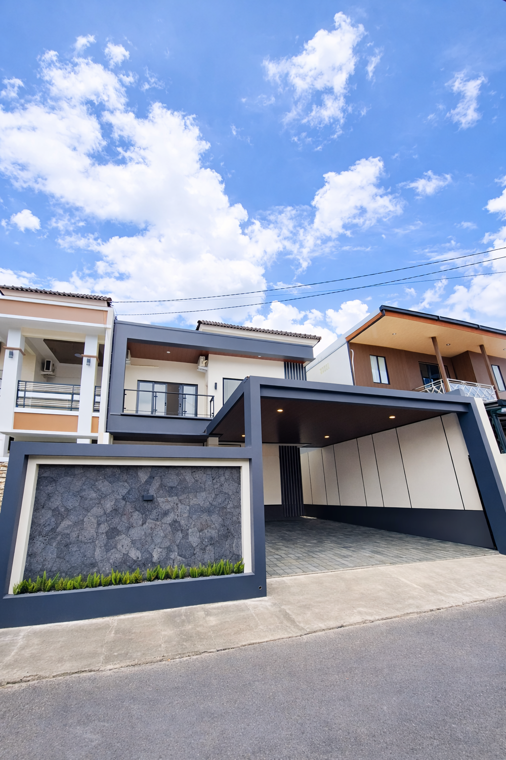 Mewahnya Kebangetan! Rumah 5 Kamar Tidur Purwomartani ada Private Pool