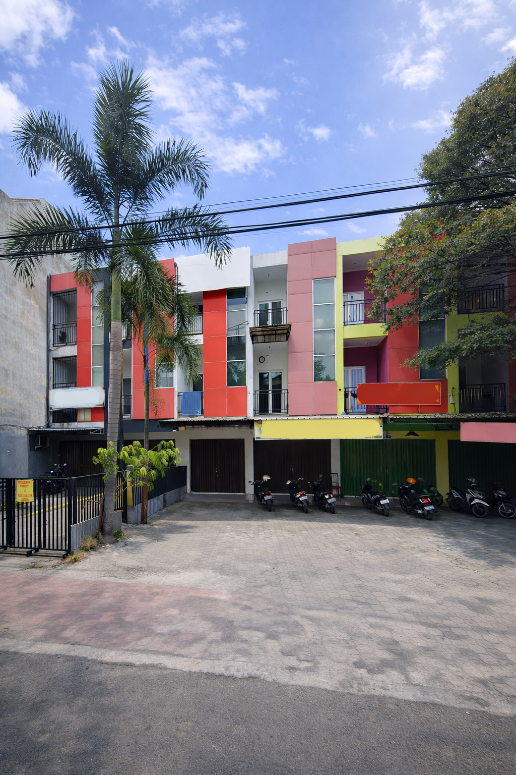 Ruko 3 Lantai Dekat Malioboro Jogja, Kawasan Wisata & Bisnis, Langka!