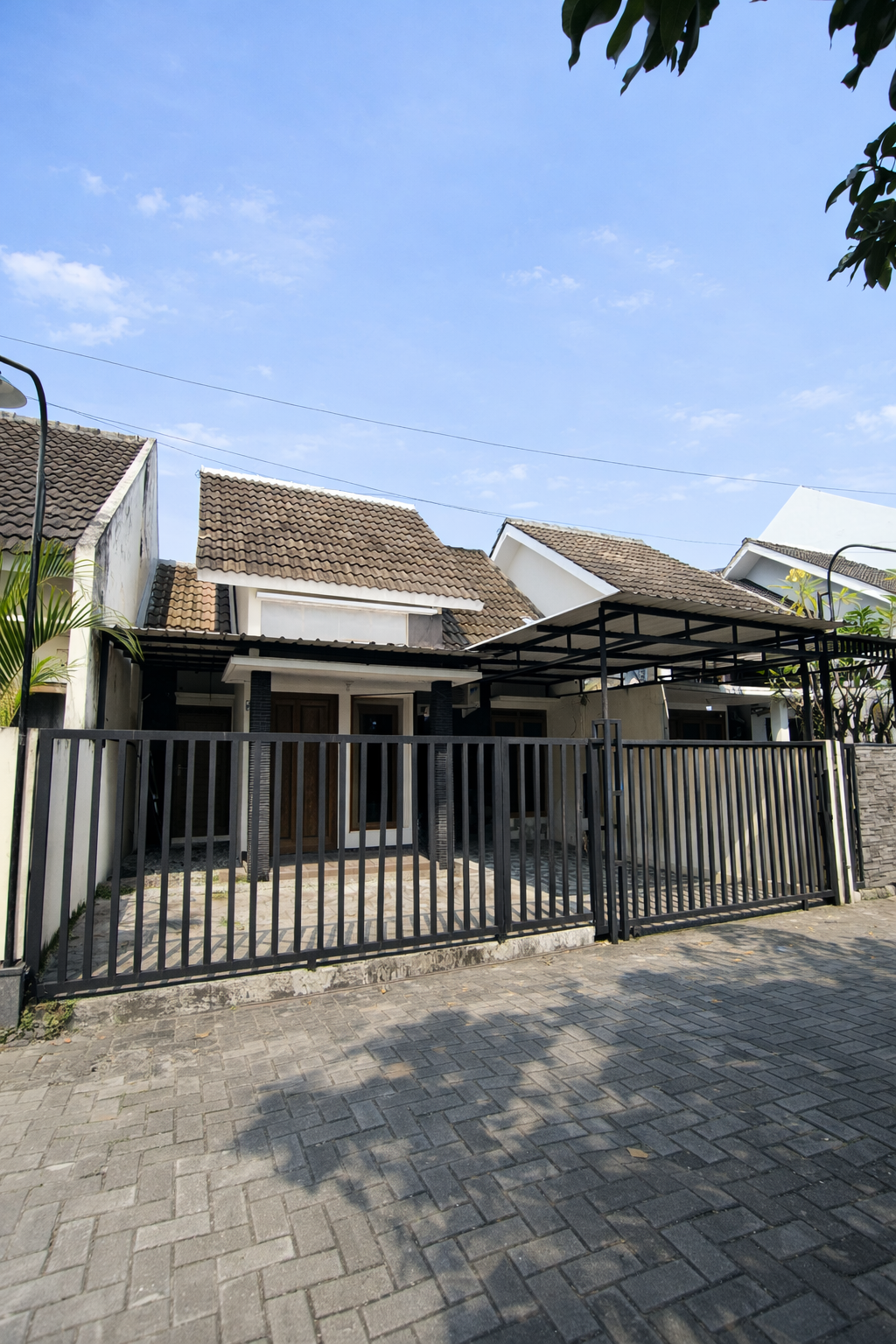 Rumah Sleman Dekat SCH & Pemda, Dalam Perumahan One Gate System!