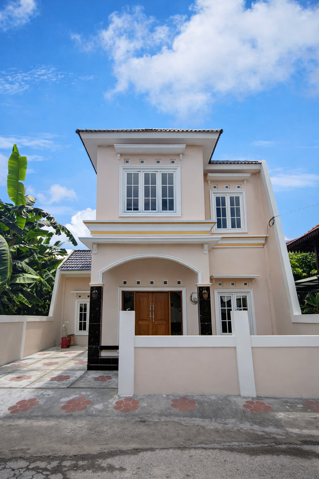Rumah 2 Lantai 4 Kamar dekat Gembira Loka & Kids Fun