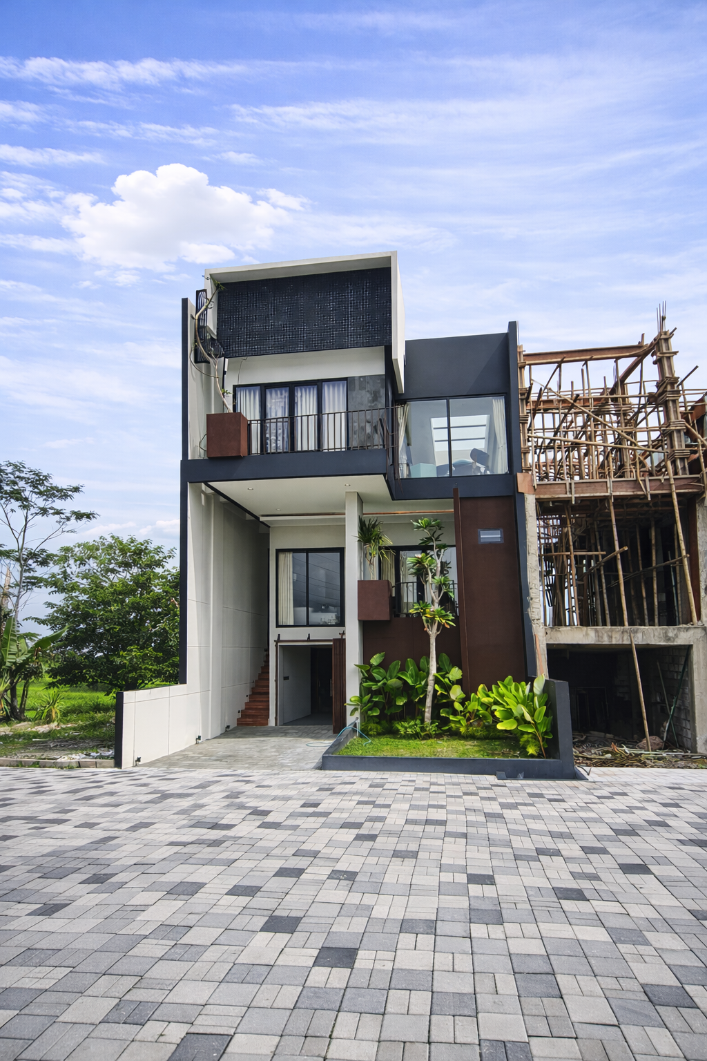 Rumah Mewah di Lokasi Premium Jalan Palagan dekat Hyatt dan Kampus UGM
