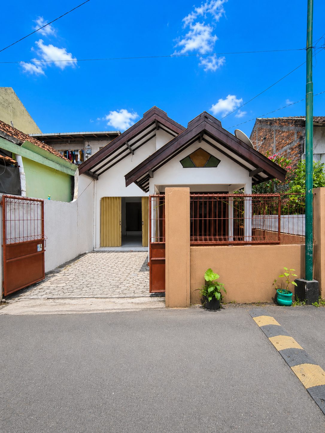 Beli 1 Dapat 2! Rumah Dijual di Kodya Jogja dekat Walikota dan Gembira Loka