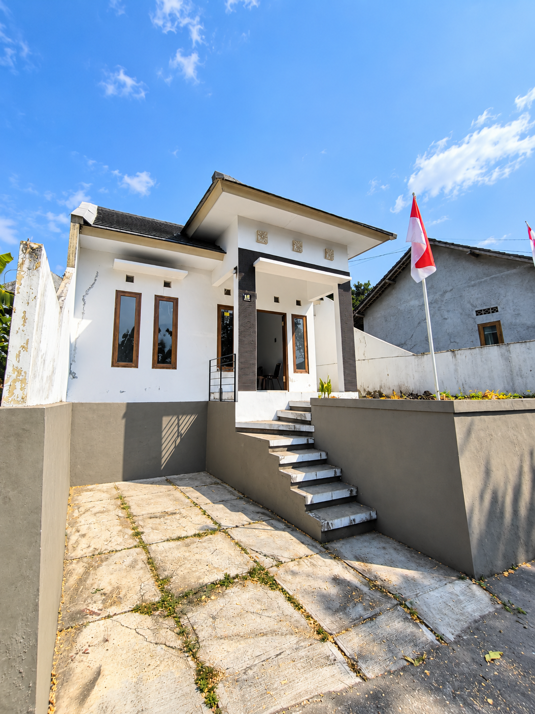 Rumah 2 Lantai Dijual di Palagan Sleman, LB 114 m² Dekat YIS & UGM Harga Rp1,3 Miliar